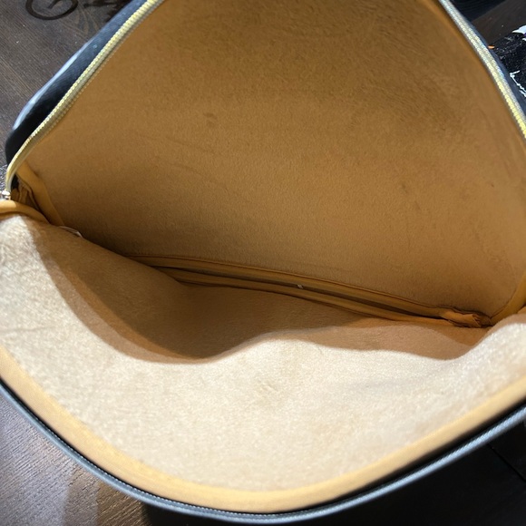 Cool Bell Gray and White Tablet/Laptop Padded Sleeve. - Picture 5 of 5